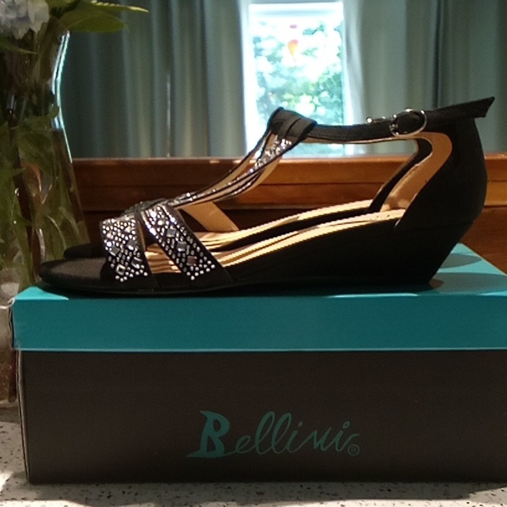 Bellini Laaris Black Wedge Sandals, ladies size 8.5W - Picture 2 of 9